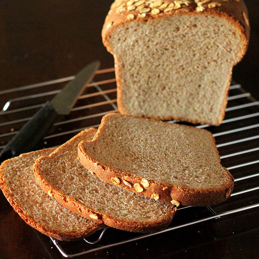 Everyday Sandwich Bread | Vegan Richa