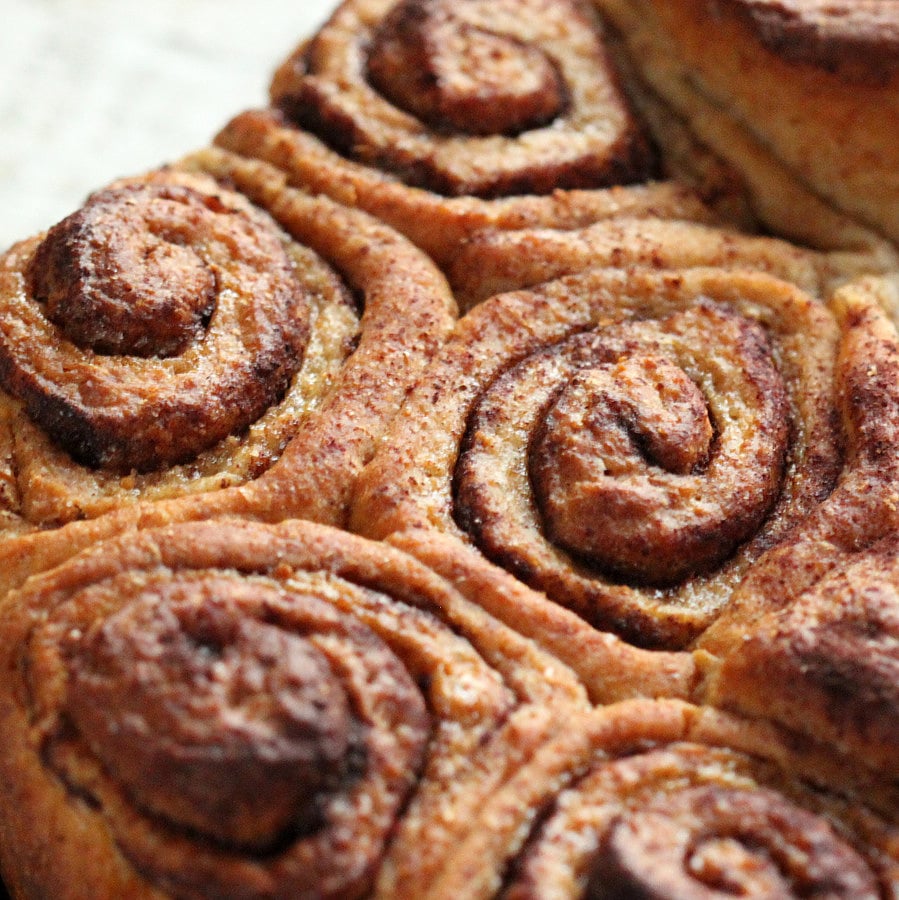 vegan father's day breakfast recipes. Cinnamon Rolls