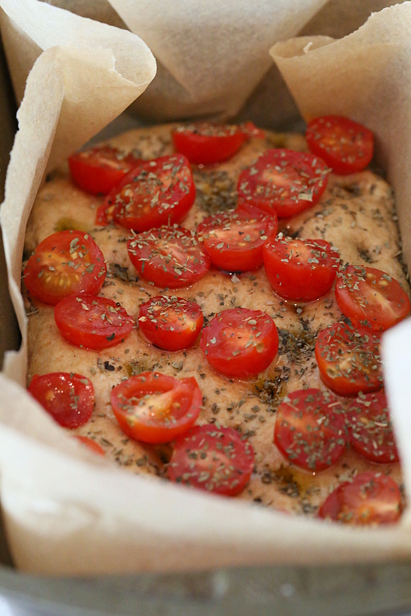 100% Whole Grain Tomato Basil Focaccia. Whole Wheat Tomato Basil Foaccia bread Recipe. Use other herbs like rosemary or thyme | https://veganricha.com #vegan #bread #focaccia