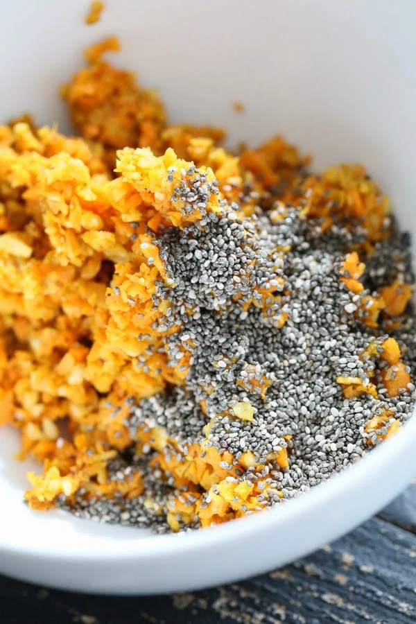 adding chia seeds to carrot cake oats mixture