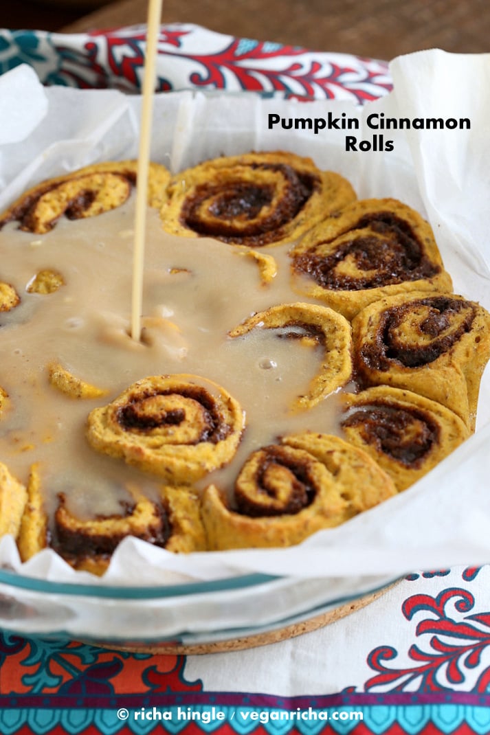 Vegan Pumpkin Cinnamon Rolls