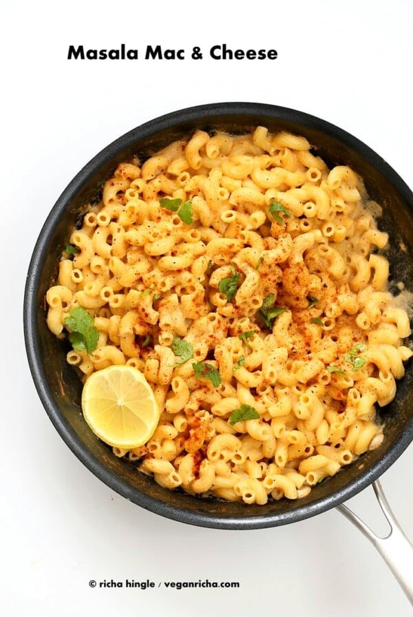 Masala Mac and Cheese! Garam masala spice blend, cumin, fennel, cayenne, nigella and fenugreek seeds in this Indian Spiced cheese sauce. | VeganRicha.com #veganricha #Vegan #Recipe #maccheese