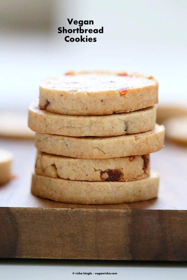 Vegan Coconut Oil Shortbread Cookies with Pumpkin Pie Spice | https://VeganRicha.com #vegan #cookie #shortbread #veganricha