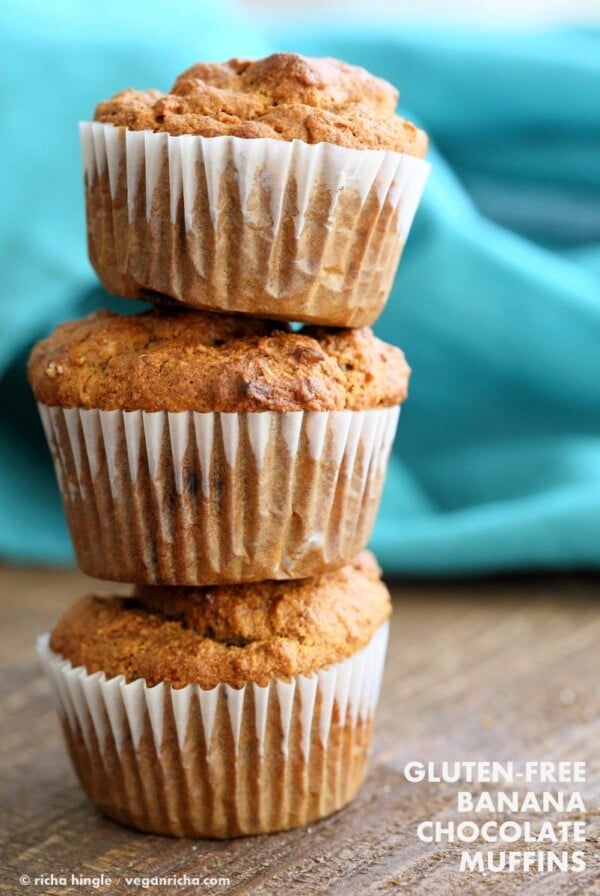 Vegan Gluten free Banana Muffins . Easy Breakfast Muffins. Almond flour, Oat flour, 2 bananas and large Chocolate chunks. Glutenfree Breakfast Muffin Recipe | VeganRicha.com #glutenfree #veganricha #vegan