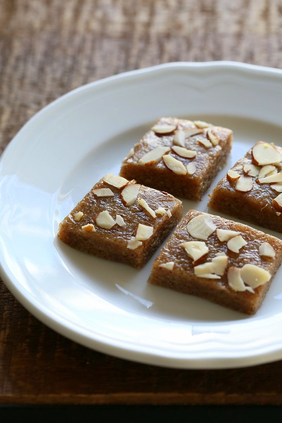 15 min Almond fudge with Cardamom and Basundi - thickened milk with saffron and nuts. Basundi or Rabri with almond milk. Indian Vegan Sweets for Diwali. | VeganRicha..com