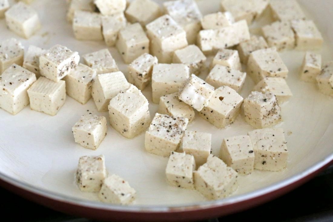 Chilli Tofu - Indian Chilli "Paneer" Recipe. Chilli Paneer is an Indo-chinese fusion stir fry served with other fusion noodles or fried rice. Crisp Tofu replaces the Paneer cheese in this delicious and quick version. Vegan Gluten-free Nut-free Recipe | VeganRicha.com