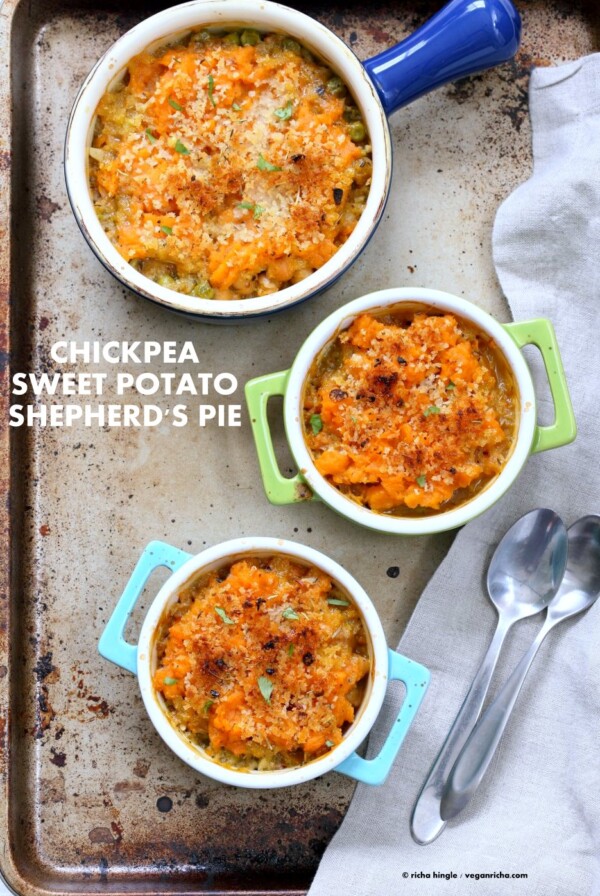 Vegan Shepherds Pie with Chickpeas and Sweet Potato mash. Crusted with breadcrumbs, garlic and herbs. 1 hour easy Vegetarian Shepherds Pie. Vegan Nut-free Soy-free Recipe. Can be gluten-free | VeganRicha.com #glutenfree #veganricha #vegan