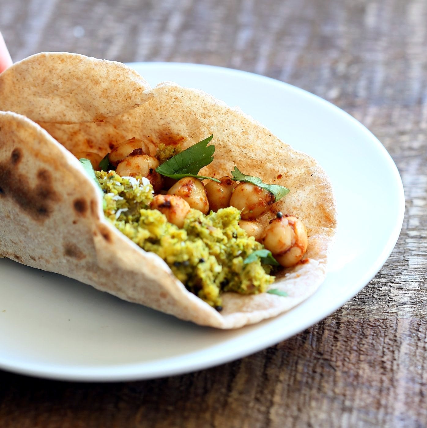 Broccoli Stir fry with Indian Spices - Broccoli Sabji with mustard seeds, coriander, fenugreek, turmeric and cinnamon. 1 pot, 20 mins. #Vegan #Glutenfree #Soyfree #Broccoli #Recipe. Serve as a side, or with dal, or fill up a taco or wrap. | VeganRicha.com