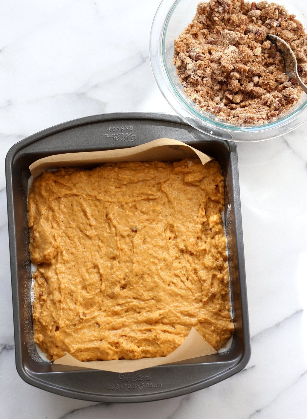 Vegan Pumpkin Coffee Cake with Pecan Crumb. Easy 1 Bowl Pumpkin Cake, topped with Chai Spice Pecan Streusel. Just 15 mins prep. Soft, Spiced, Delicious. Vegan Soy-free Recipe. | VeganRicha.com