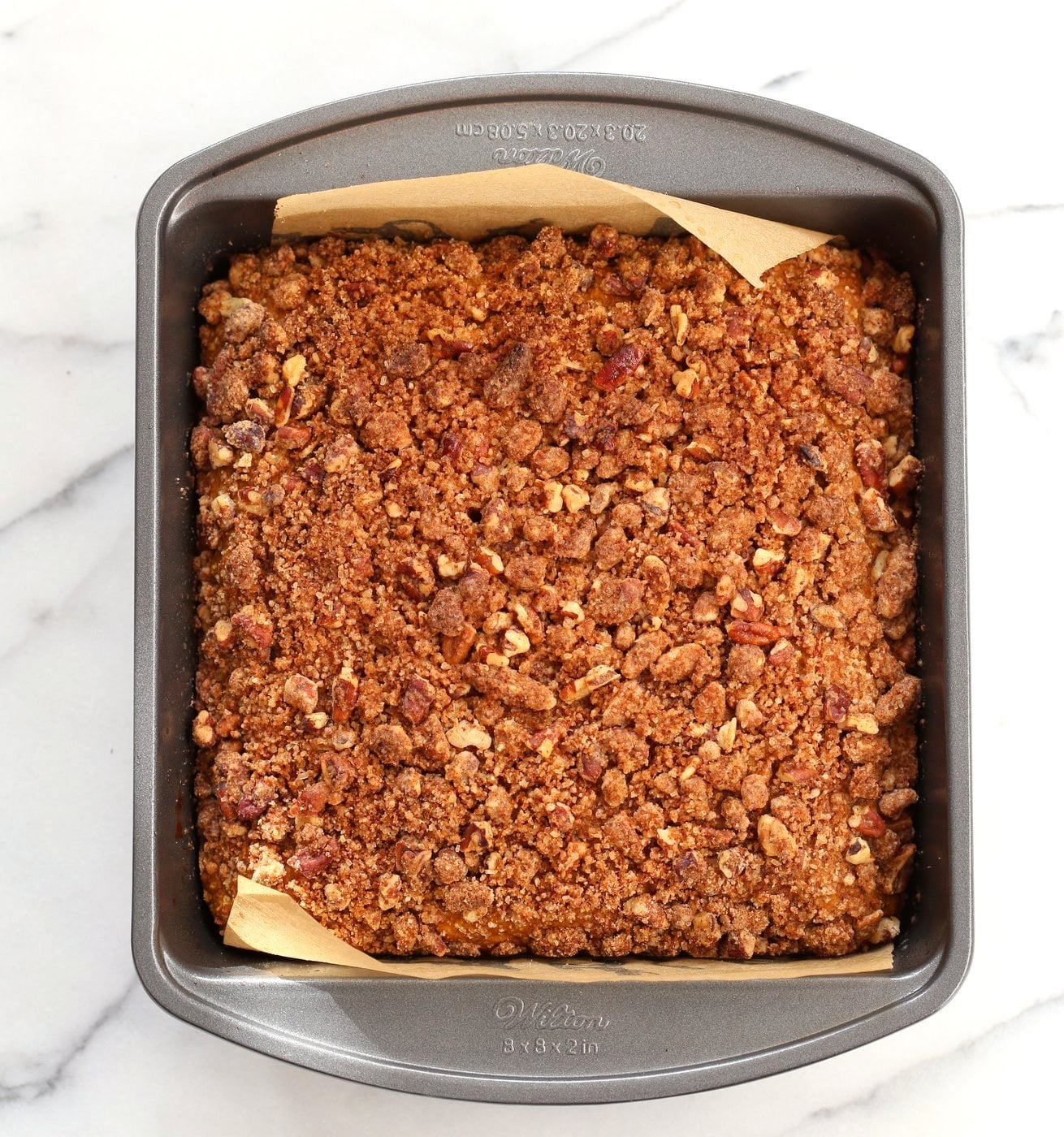 Vegan Pumpkin Coffee Cake with Pecan Crumb. Easy 1 Bowl Pumpkin Cake, topped with Chai Spice Pecan Streusel. Just 15 mins prep. Soft, Spiced, Delicious. Vegan Soy-free Recipe. | VeganRicha.com