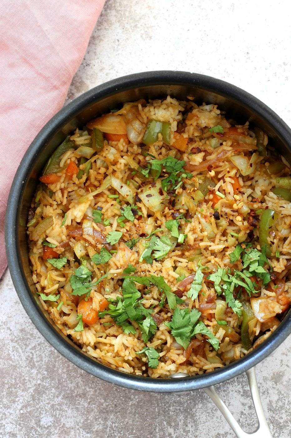 1 Pot, 30 Minute Veggie Spring Rolls Fried Rice! Fridge clean up fried rice with cabbage, carrots, bell pepper, with rice or other cooked grains for a quick weeknight meal. Vegan Gluten-free Nut-free Recipe | VeganRicha.com