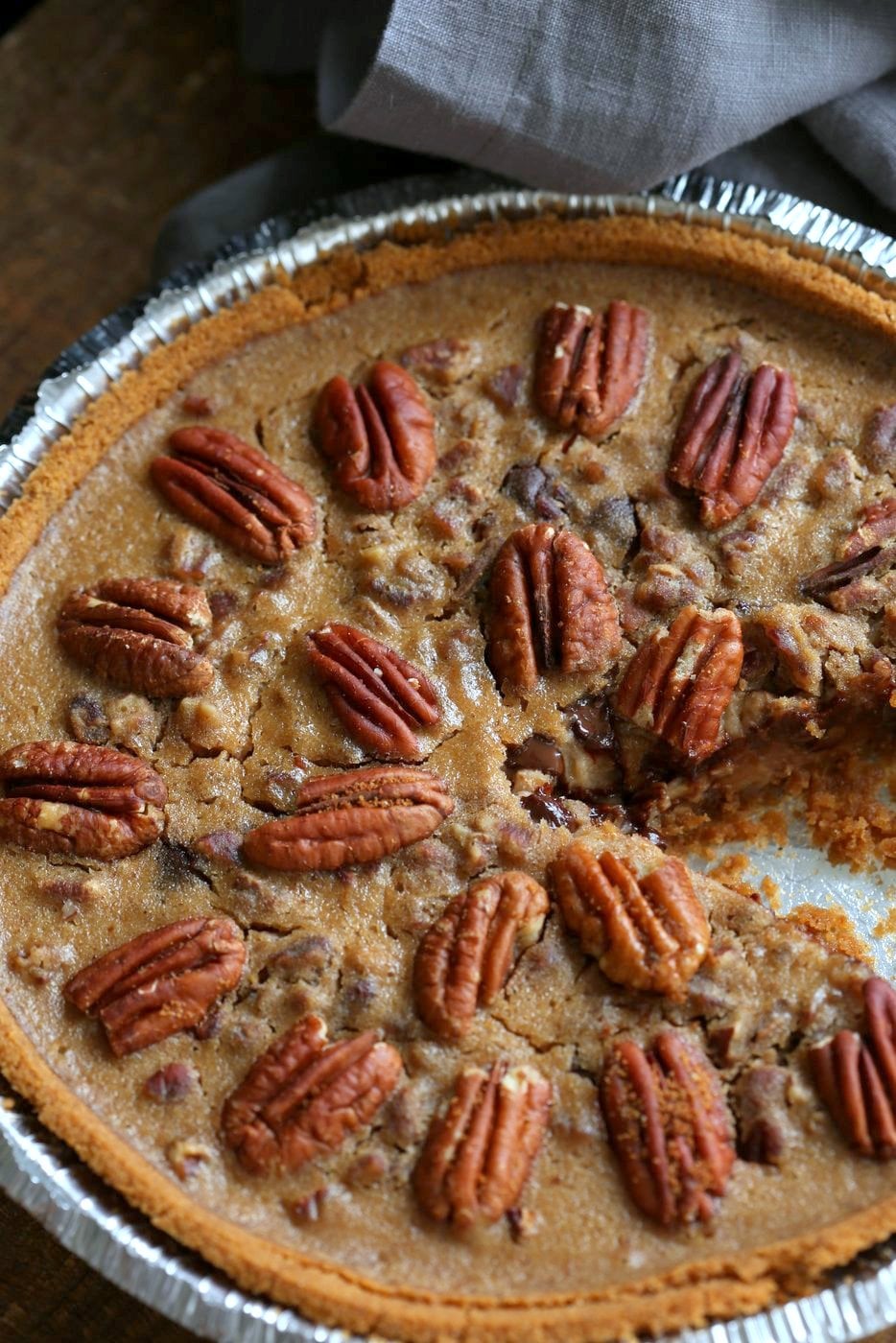 Vegan Chocolate Pecan Pie with Dates and Chai spice. All the pecan pie with chocolate. Vegan Derby Pie. Glutenfree with gf crust. Soyfree Recipe. #vegan #veganricha | VeganRicha.com