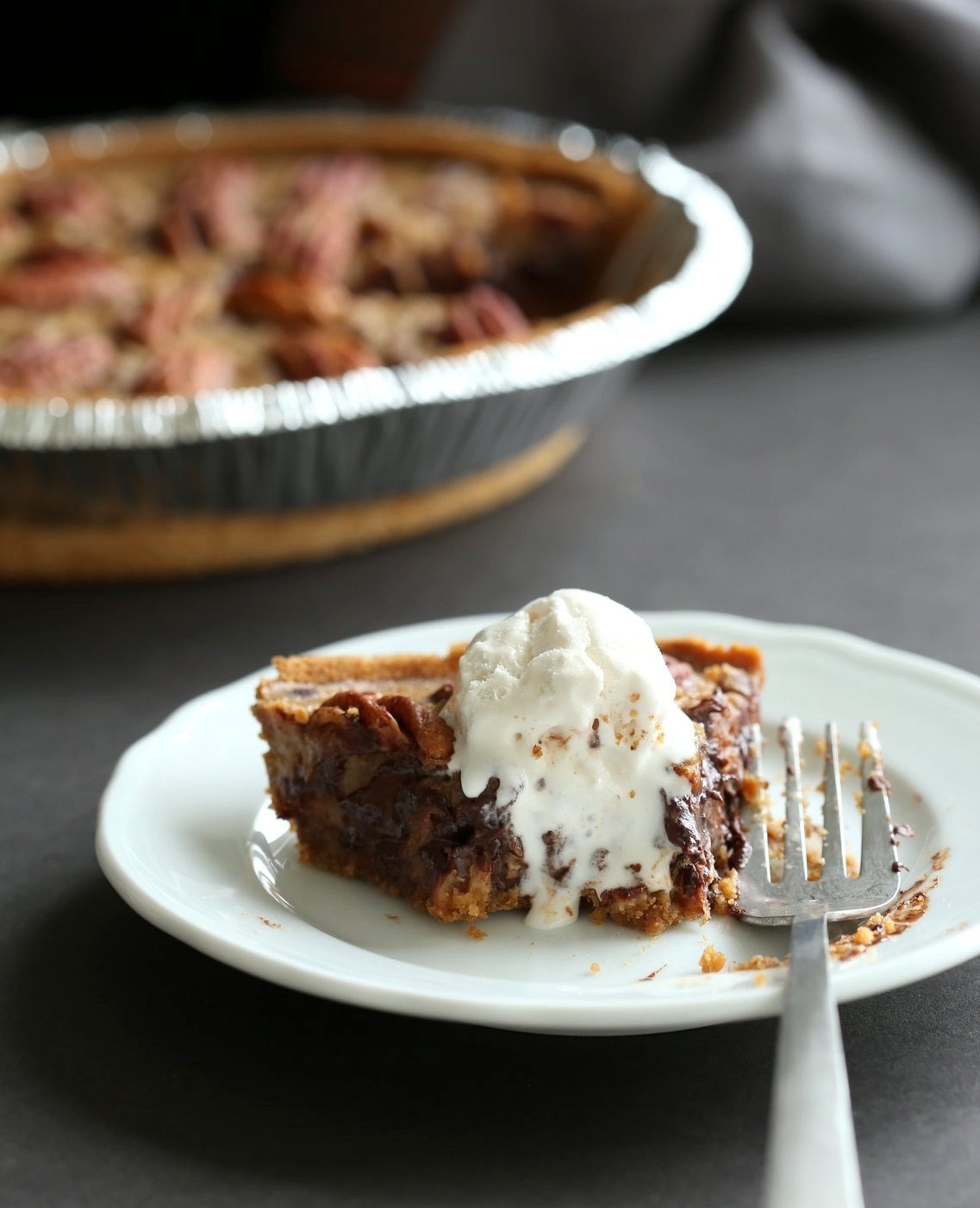 Vegan Chocolate Pecan Pie with Dates and Chai spice. All the pecan pie with chocolate. Vegan Derby Pie. Glutenfree with gf crust. Soyfree Recipe. #vegan #veganricha | VeganRicha.com