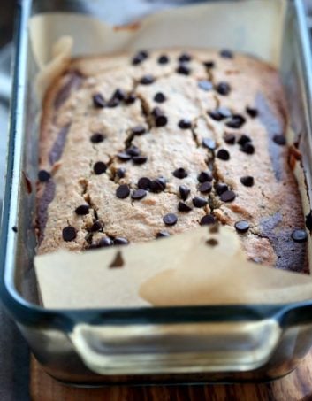 Gluten-free Cashew Butter Chocolate Marble Cake Vegan Gluten free Cake. Peanut butter chocolate marble loaf. Soft, Moist, Delicious and Easy Gluten-free Marble Cake. Soy-free gum-free Recipe. #vegan #glutenfree #veganricha | VeganRicha.com