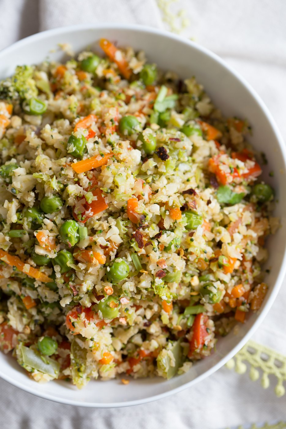 Cauliflower Fried Rice. Easy 1 Pot Fried Rice. No grains, low carb. So fluffy and so good. #Vegan #Glutenfree #Grainfree #Nutfree #Recipe #veganricha | VeganRicha.com