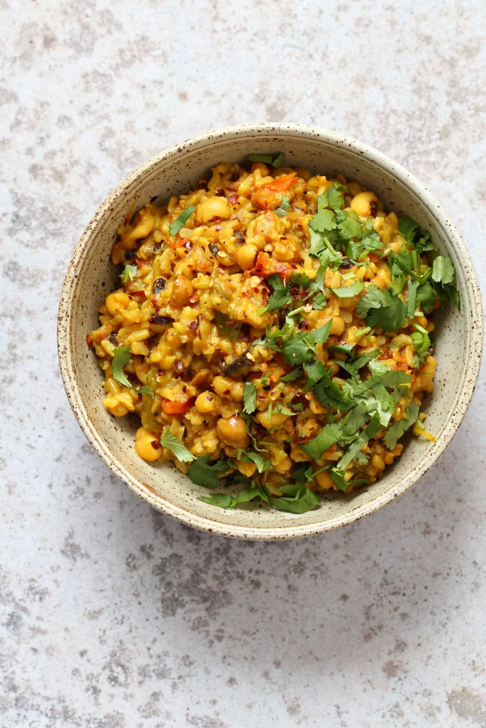 Instant Pot Black Eyed Peas Rice Pulao - Brown Rice Lobia Pulao. Black Eyes Peas and Rice cooked with spices and veggies. Saucepan option. #Vegan #Glutenfree #1Pot #Nutfreeoption #Soyfree #instantpot #Recipe #VeganRicha | VeganRicha..com