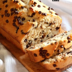Vegan Chocolate Chip Cake Recipe. This Chocolate Chip Quick Bread is super easy and popular to everyone. Add seasonal berries, make cupcakes, add a streusel for variation. #Vegan #Soyfree #Nutfree #Recipe GF option #veganricha | VeganRicha.com