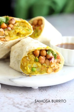 Samosa Wraps - Spiced Potatoes, Chickpeas, Chutney Burrito. Easy Spiced Potato Chickpea Burrito for lunch, picnic or carry out. #VeganRicha #Vegan #Nutfree #Soyfree #Recipe Easily #Glutenfree