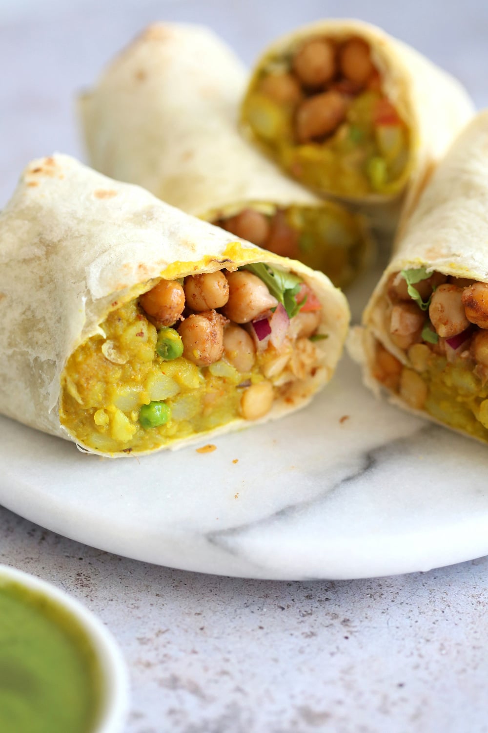 Samosa Wraps - Spiced Potatoes, Chickpeas, Chutney Burrito. Easy Spiced Potato Chickpea Burrito for lunch, picnic or carry out. #VeganRicha #Vegan #Nutfree #Soyfree #Recipe Easily #Glutenfree