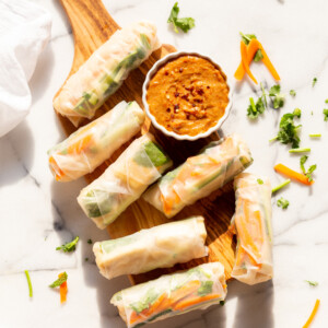 Easy Vegan Fresh Spring Rolls with Peanut Sauce. Rice paper Fresh Rolls with Marinated Tofu and Quick Peanut Dipping Sauce. #Vegan #VeganRicha #VeganSpringrolls #VeganSummerrolls Glutenfree #Recipe Can be Nutfree with Sunbutter or Sweet Chili sauce.ย