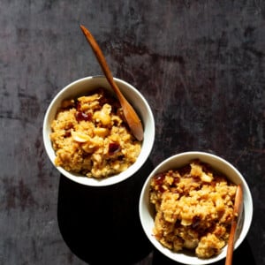 Instant Pot Sooji Halwa - Rava Kesari / Sheera. Vegan Indian Spoon Fudge. Add pineapple or bananas for Pienapple or Banana Sheera. Can be nutfree, glutenfree #veganricha #vegan #indian #soojihalwa