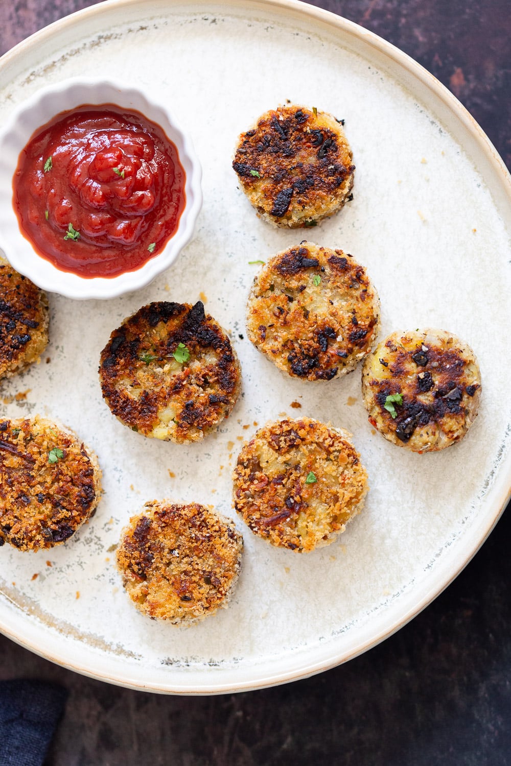 Potato Cauliflower Patties Vegan Recipe. Easy Cauliflower croquettes, pan fried or baked. #Vegan #Soyfree #Nutfree #VeganRicha #Recipe . Can be glutenfree | VeganRicha.com
