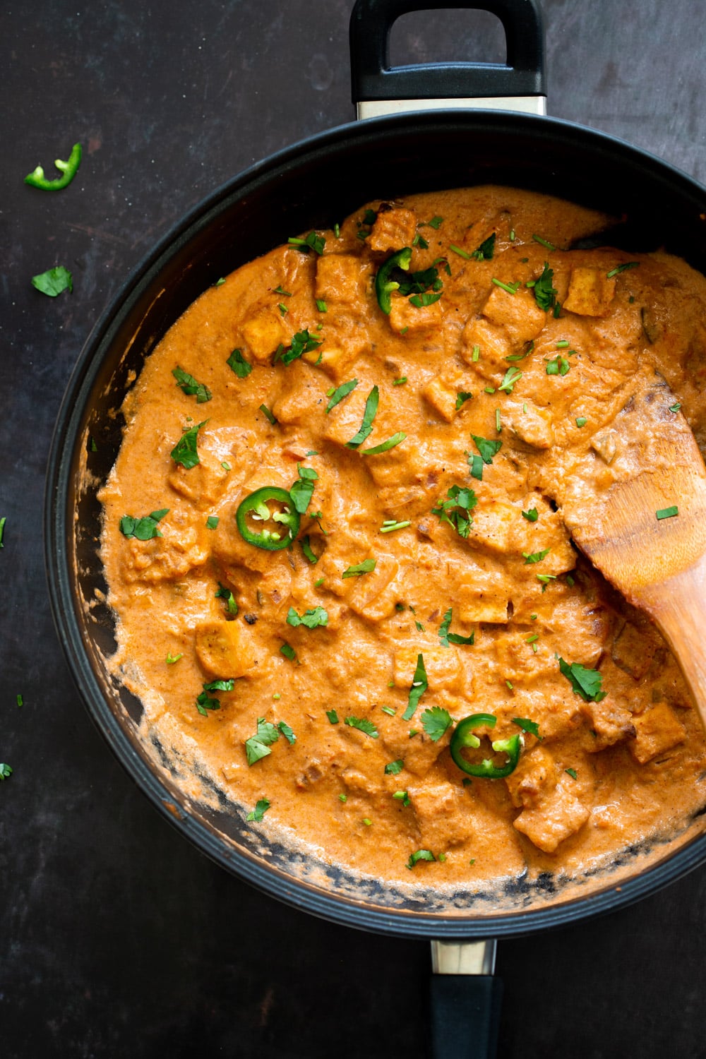 Tofu Amritsari Masala. This Amritsari Sauce uses toasted cayenne and spices to make a smoky creamy tomato sauce. Add chickpeas, veggies or veggie meats for variation. #Vegan #Glutenfree #Recipe. Can be Soyfree, Nutfree #veganRicha