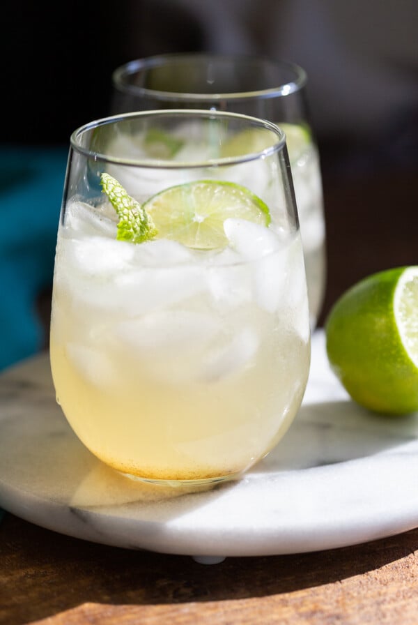 Shikanji or Nimbu Pani is a spiced drink similar to lemonade. It needs just 7 ingredients and is a refreshing drink for summer. Indian Lemonade or limeade. #Vegan #Recipeย #VeganRicha #glutenfree #lemonade #indianLimeade #shikanjvi #nimbupani