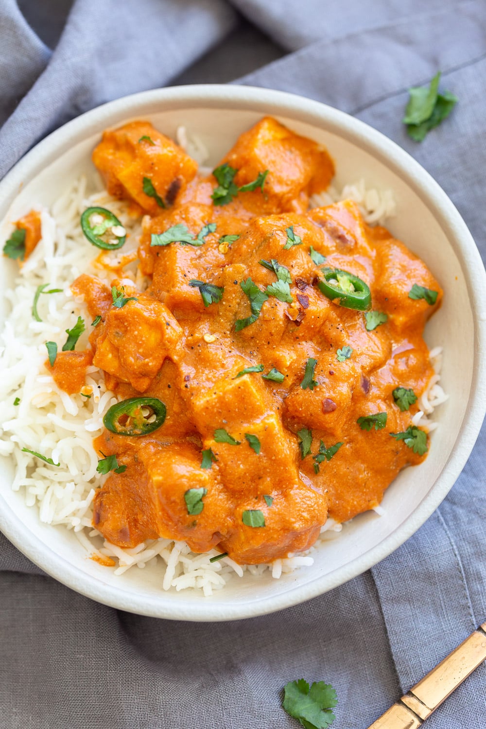 Vegan Paneer Lababdar with Tofu. Tofu with Luscious Tomato Cashew Ginger Sauce. Use this Delicious Indian Sauce with other proteins, chickpeas, veggies, chickpea tofu, tempeh, seitan. #VeganRicha #Paneerlababdar #Vegan #Glutenfree #Recipe Nutfree Soyfree options