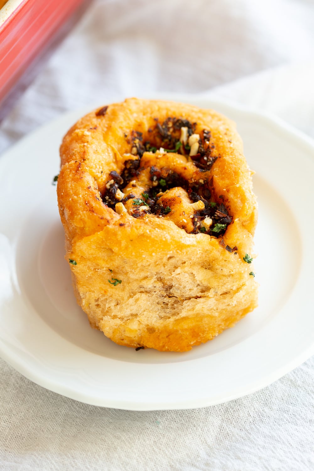 Vegan Pizza Rolls. Easy Pizza dough stuffed with herbed mushroom tomato filling, rolled, sliced and baked. Delicious snack or appetizer! #Vegan #Soyfree #Nutfree #Recipe #Veganpizzarolls #VeganRicha 