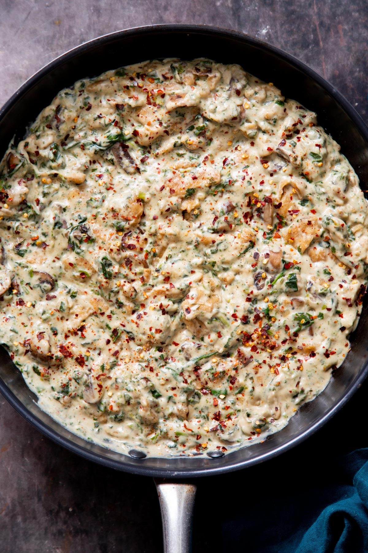 soycurl florentine in a black skillet 