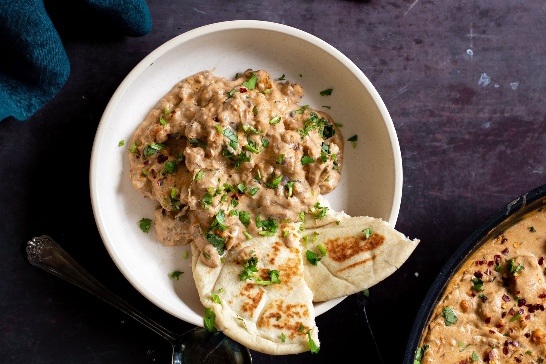 vegan kasuri malai murg plated with naan