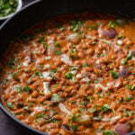 beans do pyaza in the pan after cooking