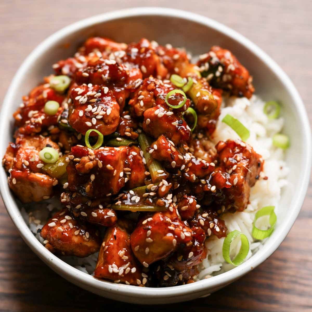 teriyaki tofu in a bowl with rice