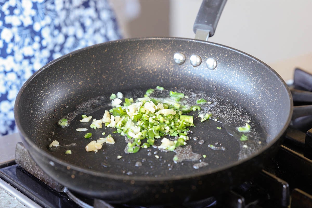 adding aromatics to the pan