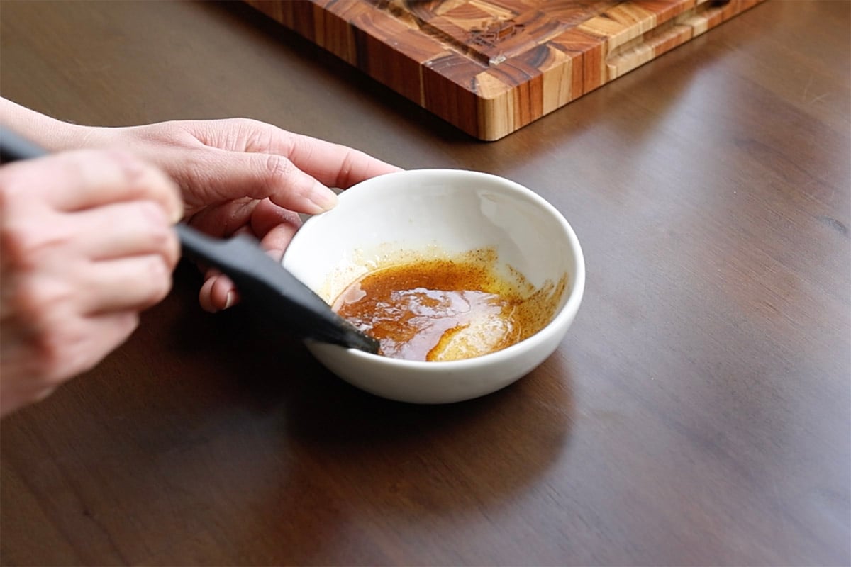 cabbage marinade in the bowl after mixing