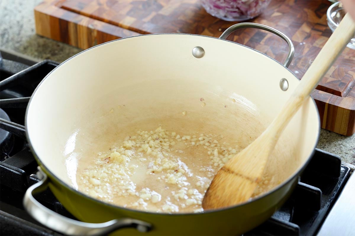 garlic in the pan after cooking